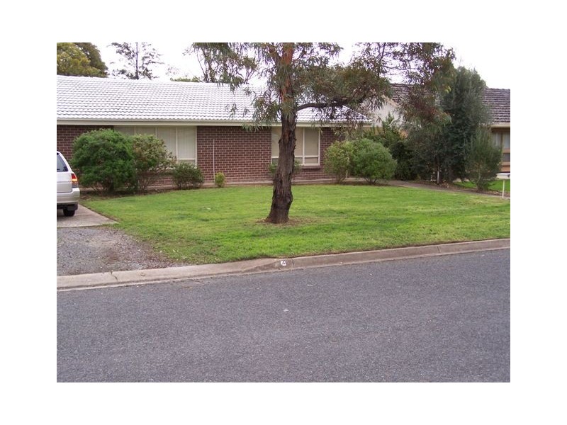 4 Britten Avenue, Modbury SA 5092