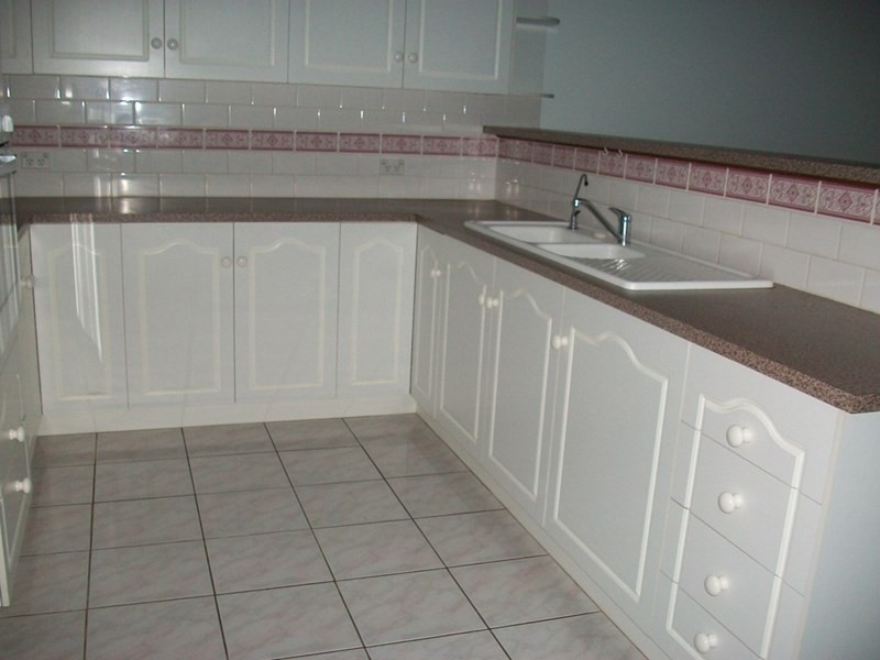 2/43 Canterbury Drive, Salisbury Heights SA 5109