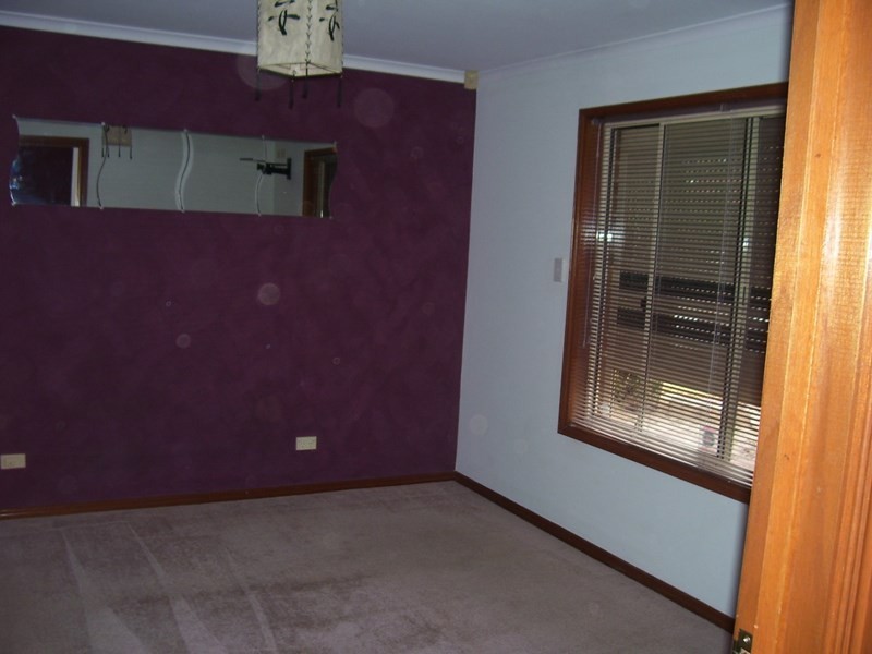 2/43 Canterbury Drive, Salisbury Heights SA 5109