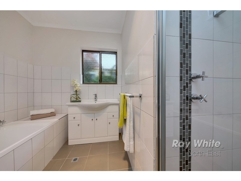 24 Gaylard Crescent, Redwood Park SA 5097