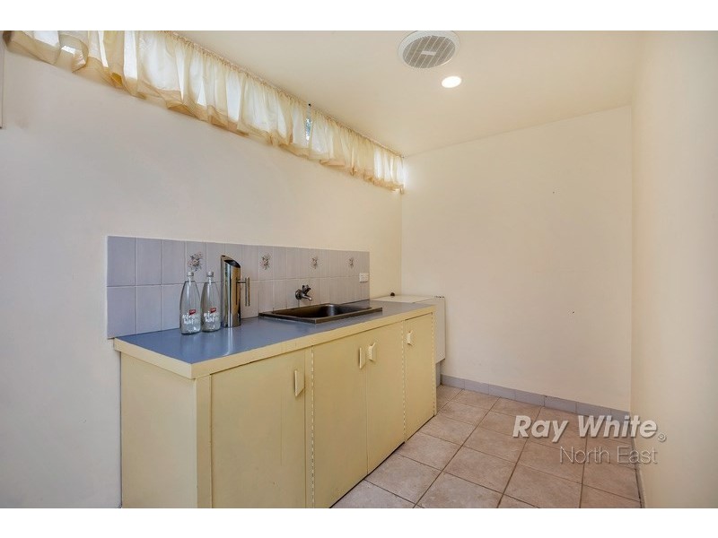 24 Gaylard Crescent, Redwood Park SA 5097