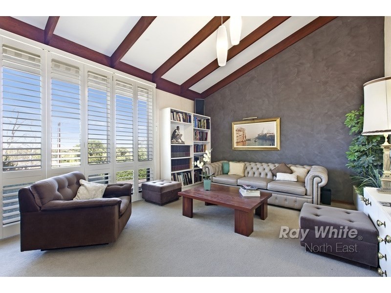 6 Opey Court, Para Vista SA 5093