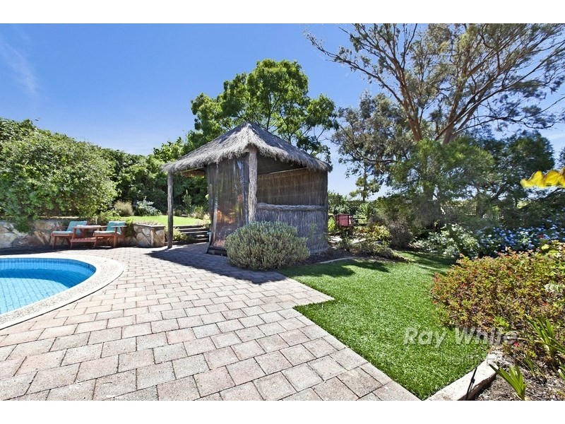 6 Opey Court, Para Vista SA 5093