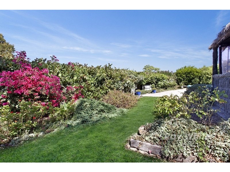 6 Opey Court, Para Vista SA 5093