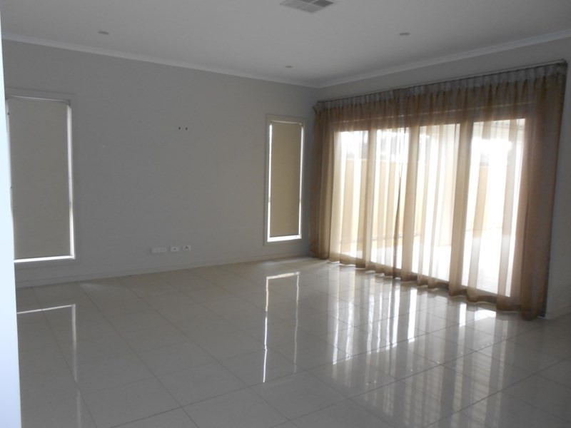 10 Catherine Place, Munno Para West SA 5115