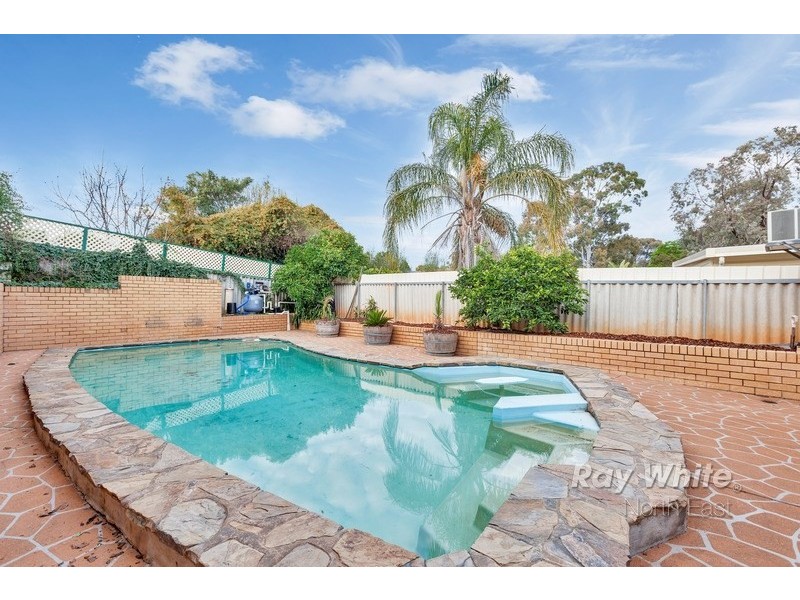 15 Wirilda Avenue, Surrey Downs SA 5126