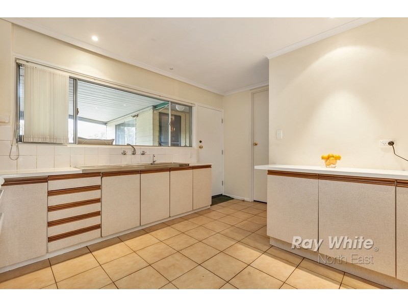 15 Wirilda Avenue, Surrey Downs SA 5126