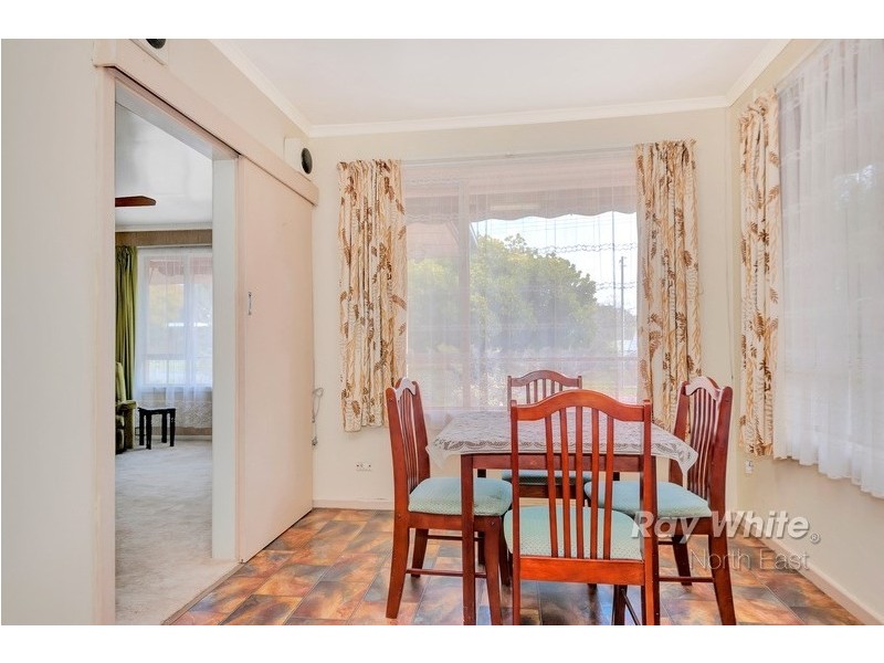 15 Locke Drive, Fairview Park SA 5126