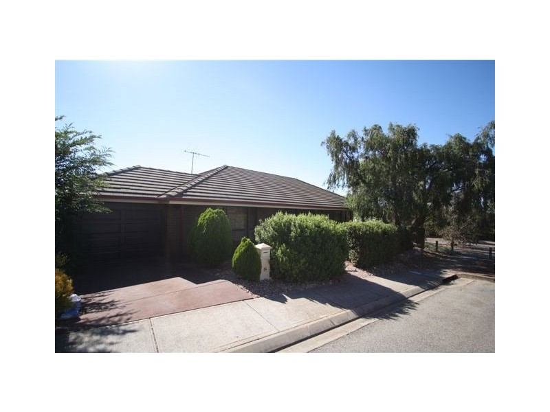 8 Essling Place, Greenwith SA 5125