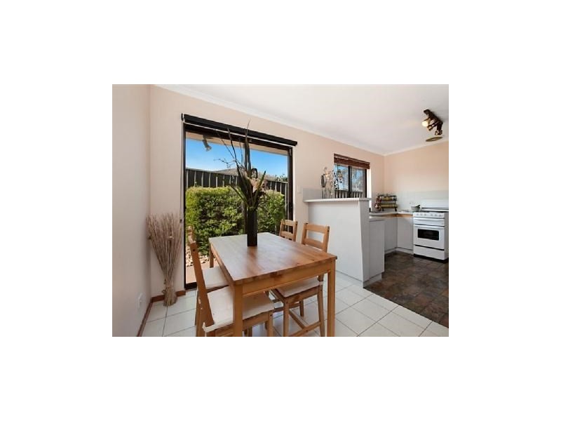 8 Essling Place, Greenwith SA 5125