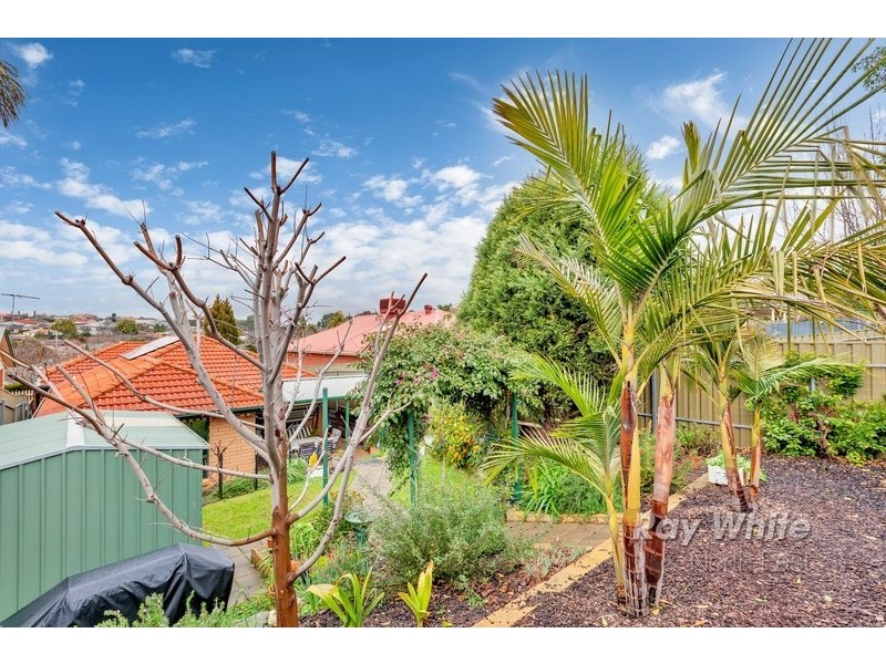 4 Treloar Avenue, Greenwith SA 5125