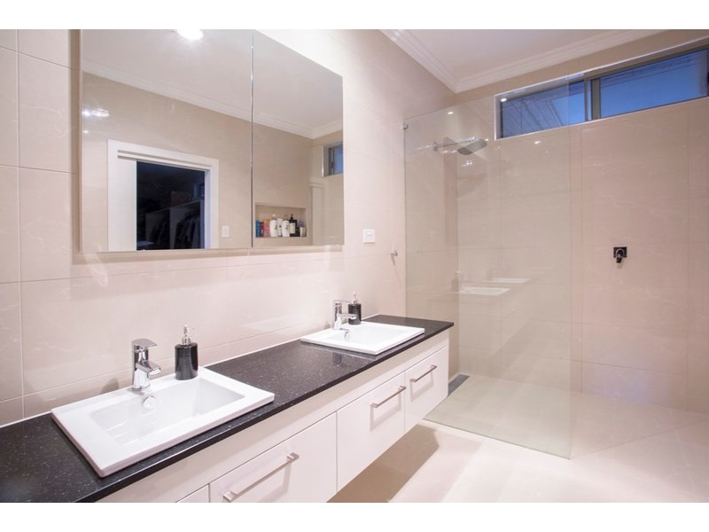 62 Wattle Crescent, Tea Tree Gully SA 5091