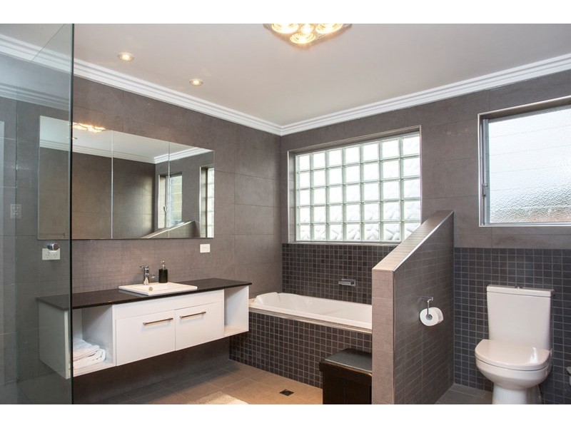 62 Wattle Crescent, Tea Tree Gully SA 5091