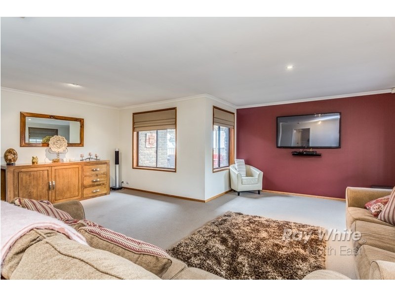 4 Grasslands Court, Wynn Vale SA 5127