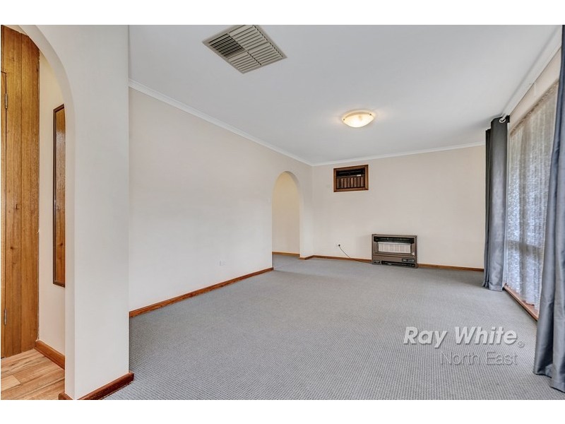 11 Cronulla Drive, Redwood Park SA 5097