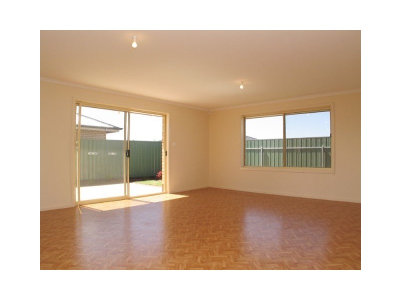 7 Orange Parade, Munno Para West SA 5115