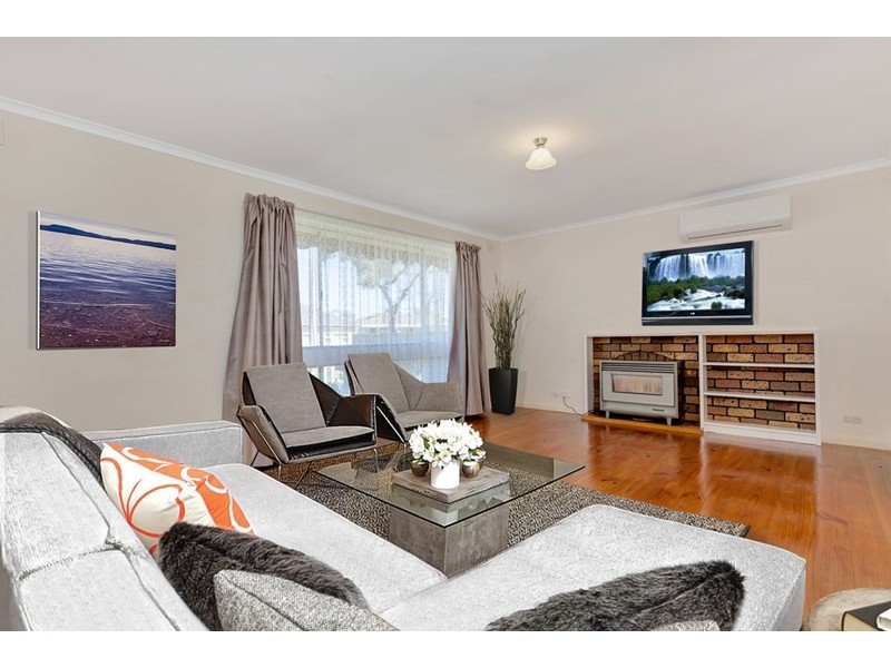 16 Oklahoma Avenue, Para Vista SA 5093