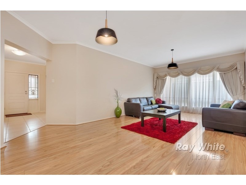 7 Weatherstone Crescent, Mawson Lakes SA 5095