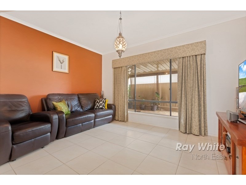 7 Weatherstone Crescent, Mawson Lakes SA 5095