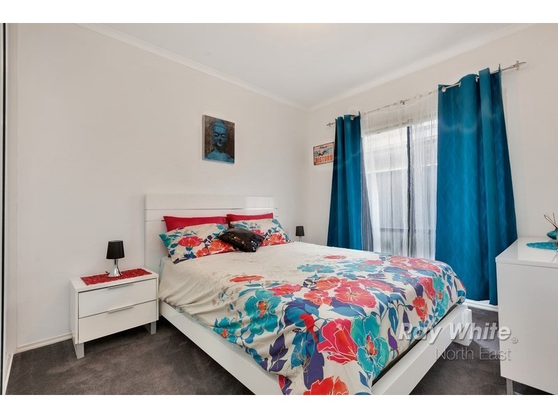 7 Weatherstone Crescent, Mawson Lakes SA 5095