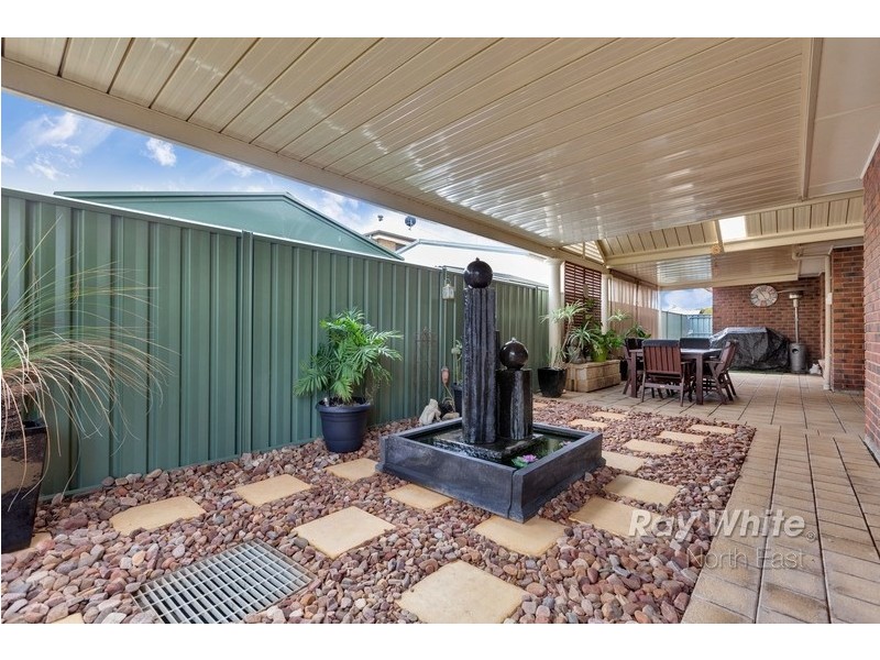 7 Weatherstone Crescent, Mawson Lakes SA 5095