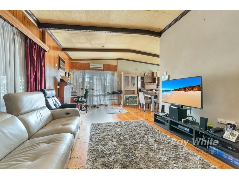 18 Daphne Road, Salisbury East SA 5109