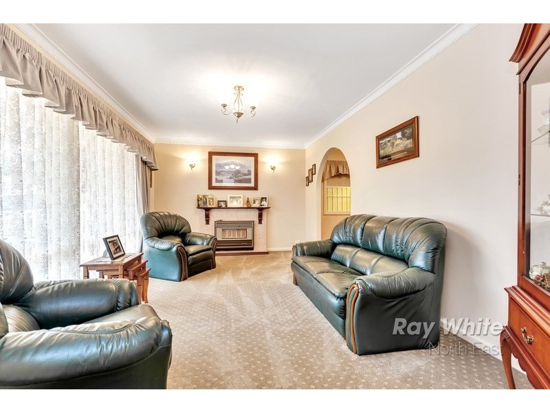 13 Creek View Drive, Redwood Park SA 5097