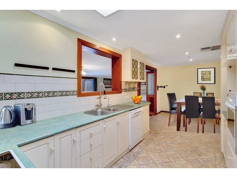 8 Pearl Court, Hope Valley SA 5090