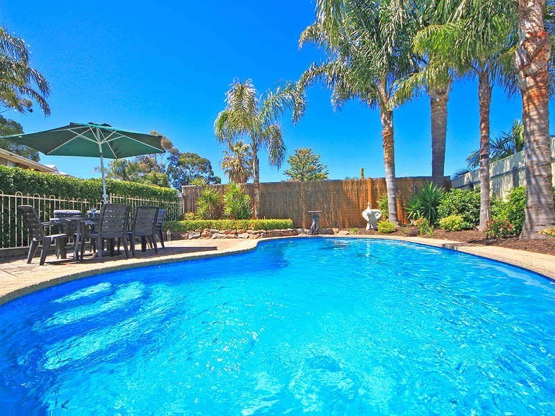 8 Pearl Court, Hope Valley SA 5090
