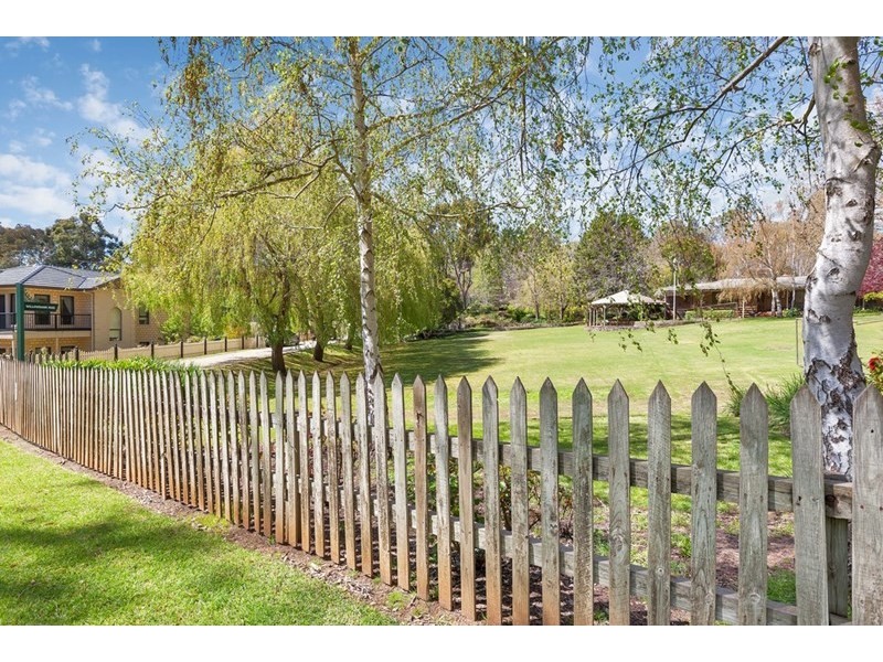 1, 2, 4 and 6 Willowbank Rise, Houghton SA 5131