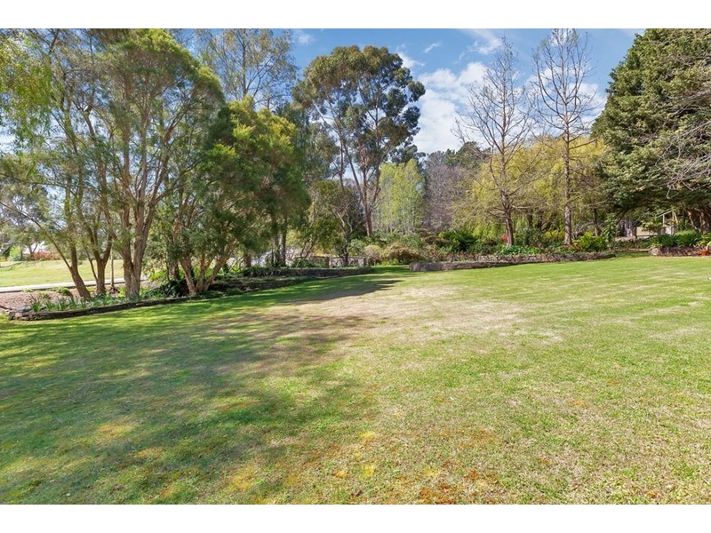 1, 2, 4 and 6 Willowbank Rise, Houghton SA 5131