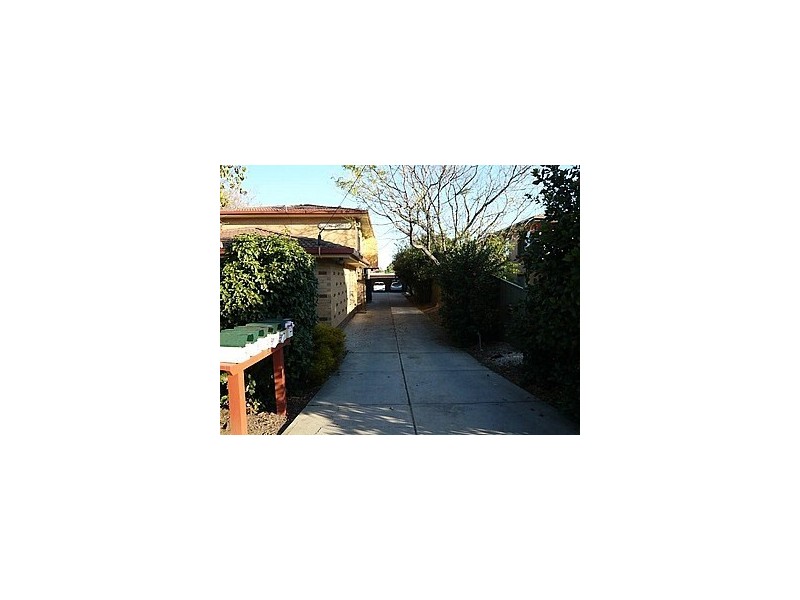 Unit 4 383 Regency Road, Prospect SA 5082