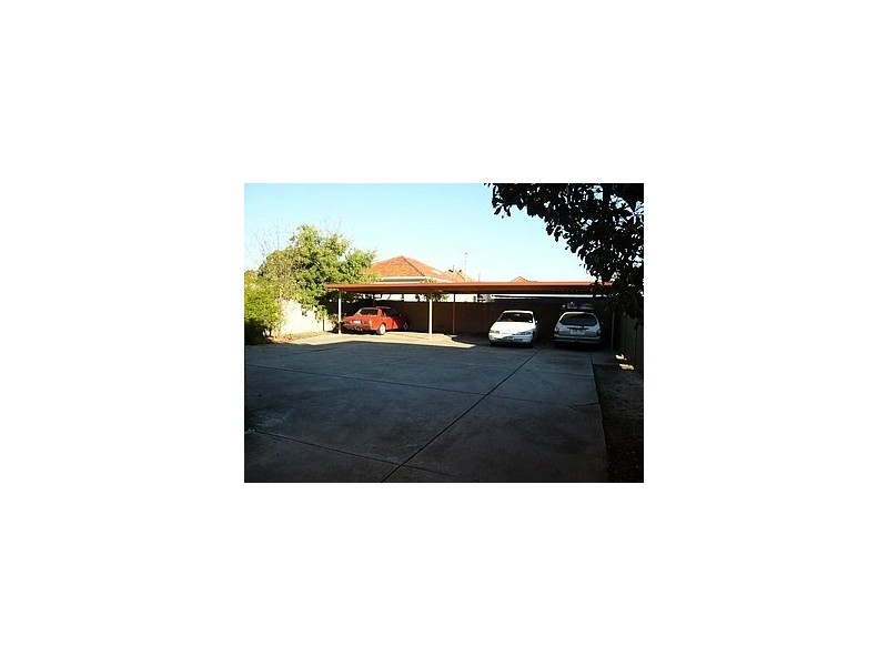 Unit 4 383 Regency Road, Prospect SA 5082