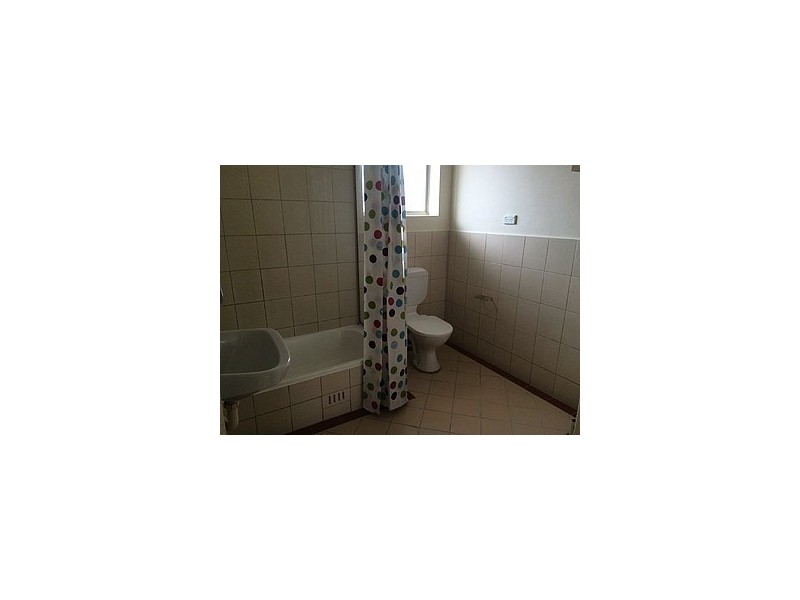 Unit 4 383 Regency Road, Prospect SA 5082