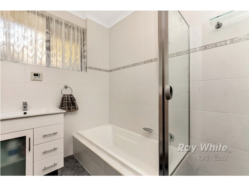 24 Park Valley Drive, Highbury SA 5089