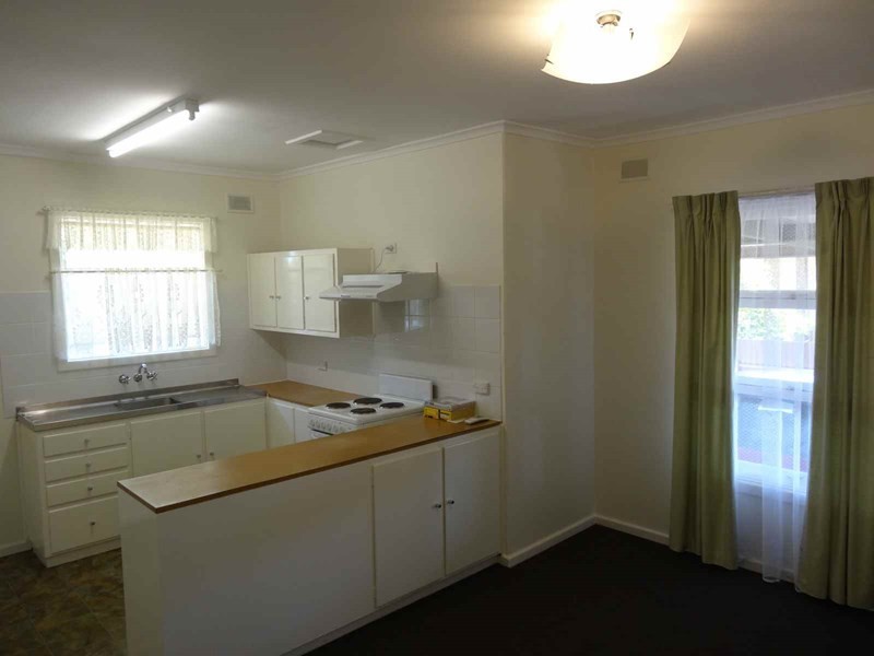 235 Midway Road, Elizabeth Downs SA 5113