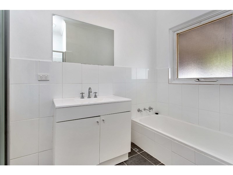 41 Salisbury Avenue, Valley View SA 5093