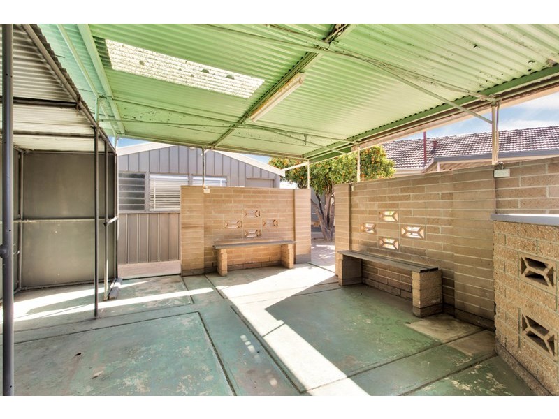 41 Salisbury Avenue, Valley View SA 5093