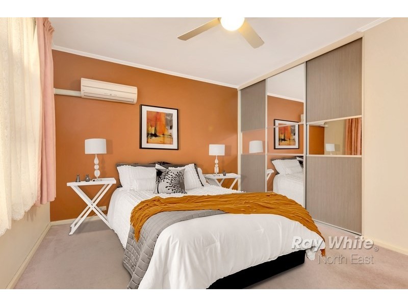 32 Avis Court, Valley View SA 5093