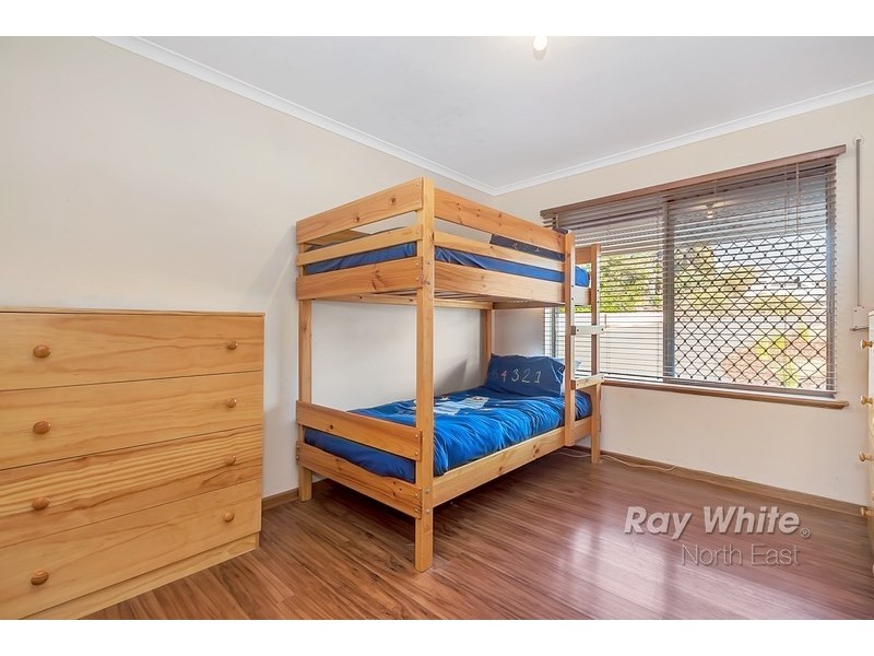 50 Wynn Vale Drive, Gulfview Heights SA 5096