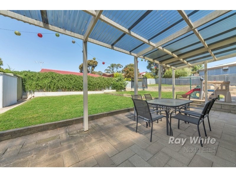 11 Munilla Avenue, Fairview Park SA 5126