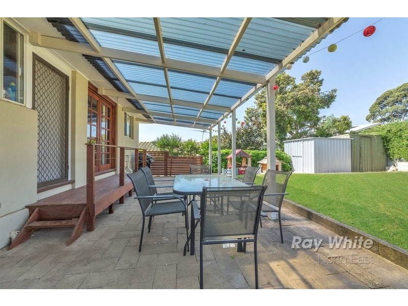 11 Munilla Avenue, Fairview Park SA 5126