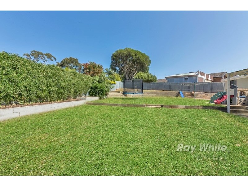11 Munilla Avenue, Fairview Park SA 5126