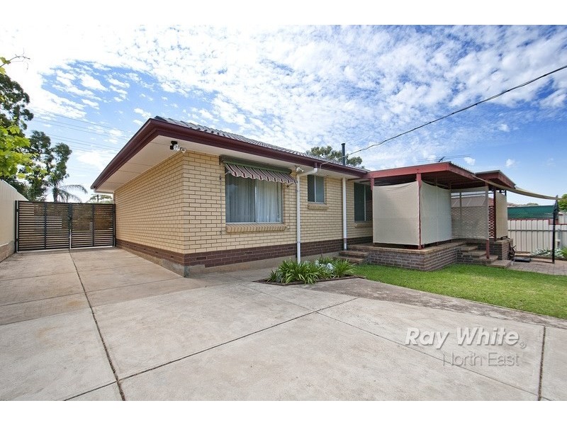 21 Charmaine Avenue, Para Vista SA 5093