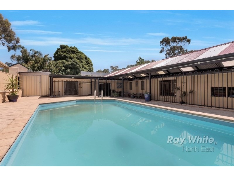 13 Sherwood Drive, Redwood Park SA 5097