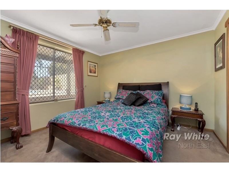 13 Sherwood Drive, Redwood Park SA 5097