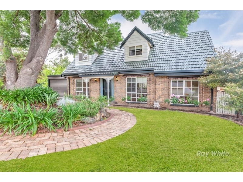 15 Chapman Crescent, Redwood Park SA 5097