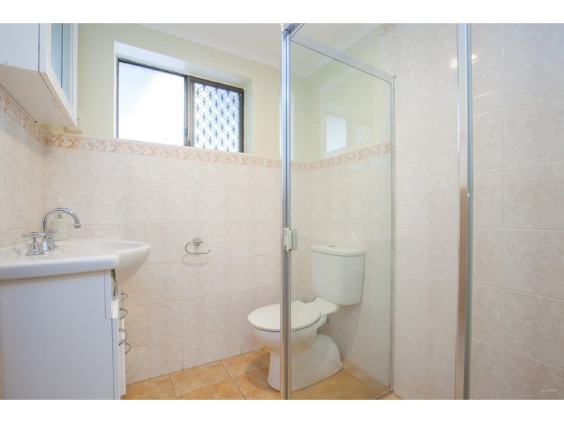 15 Chapman Crescent, Redwood Park SA 5097