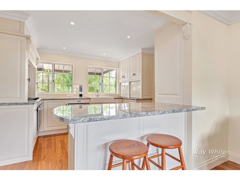 15 Chapman Crescent, Redwood Park SA 5097