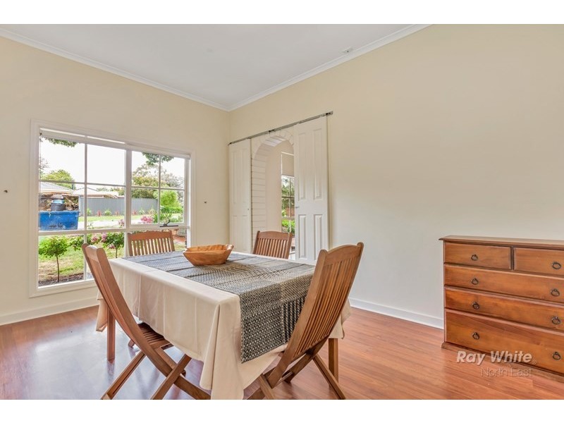 15 Chapman Crescent, Redwood Park SA 5097